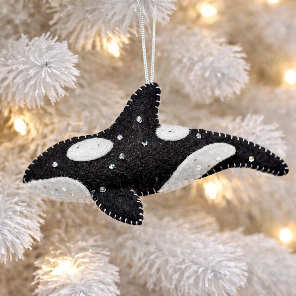 Felt Killer Whale Pattern PDF and Tutorial